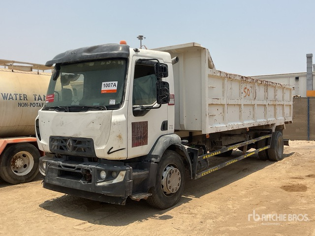 2016 Renault D18 4x2 (Inoperable) S/A Dump Truck - Camion benne: photos 2 2016 Renault D18 4x2 (Inoperable) S/A Dump Truck - Camion benne: photos 2