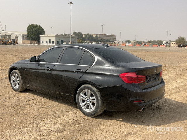 2017 BMW 318i Automobile - Voiture: photos 3 2017 BMW 318i Automobile - Voiture: photos 3