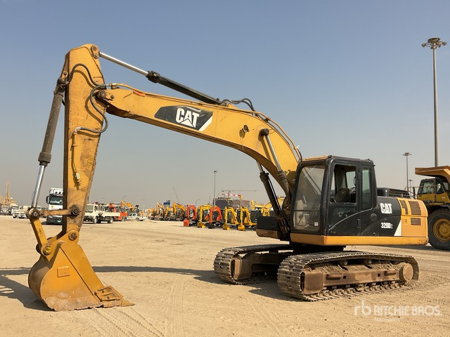 2017 Cat 320D2 Tracked Excavator - Pelle sur chenille: photos 2 2017 Cat 320D2 Tracked Excavator - Pelle sur chenille: photos 2