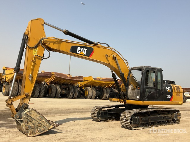 2018 Cat 320D2 - Pelle sur chenille: photos 2 2018 Cat 320D2 - Pelle sur chenille: photos 2