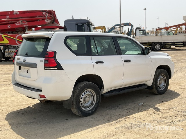2018 Toyota Prado TX 150L 4x4 SUV - SUV: photos 4 2018 Toyota Prado TX 150L 4x4 SUV - SUV: photos 4