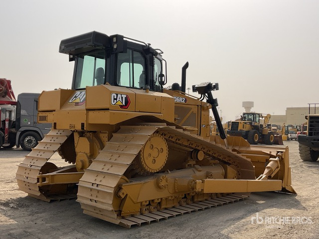 2021 Cat D6R2 LGP Crawler Dozer - Bulldozer: photos 4 2021 Cat D6R2 LGP Crawler Dozer - Bulldozer: photos 4