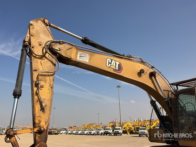2022 Cat 323D3 Tracked Excavator - Pelle sur chenille: photos 1 2022 Cat 323D3 Tracked Excavator - Pelle sur chenille: photos 1