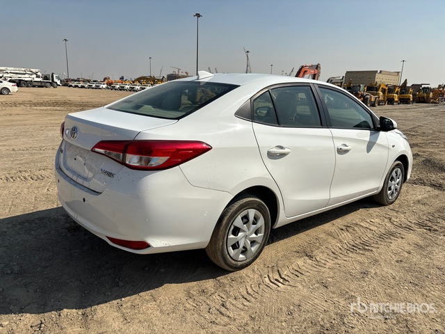 2022 Toyota Yaris Automobile - Voiture: photos 3 2022 Toyota Yaris Automobile - Voiture: photos 3