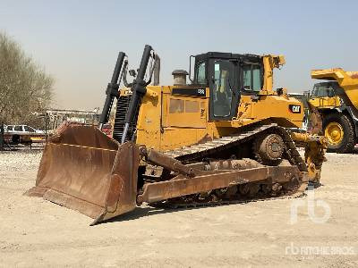CAT D8R - Bulldozer: photos 1 CAT D8R - Bulldozer: photos 1