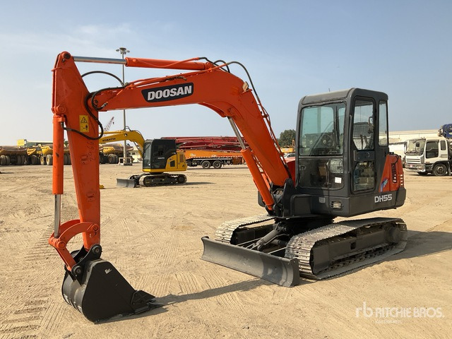 Doosan DH55-V Tracked Excavator - Pelle sur chenille: photos 1 Doosan DH55-V Tracked Excavator - Pelle sur chenille: photos 1