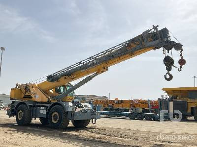 GROVE RT880E 75 ton 4x4x4 - Grue automotrice lente: photos 4 GROVE RT880E 75 ton 4x4x4 - Grue automotrice lente: photos 4