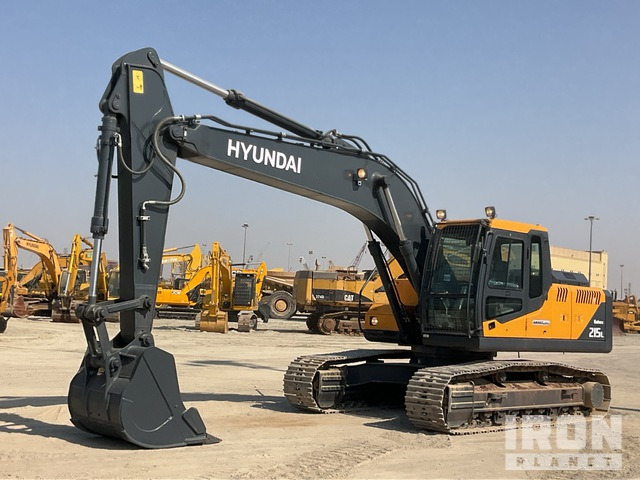Hyundai R215L Tracked Excavator - Pelle sur chenille: photos 2 Hyundai R215L Tracked Excavator - Pelle sur chenille: photos 2