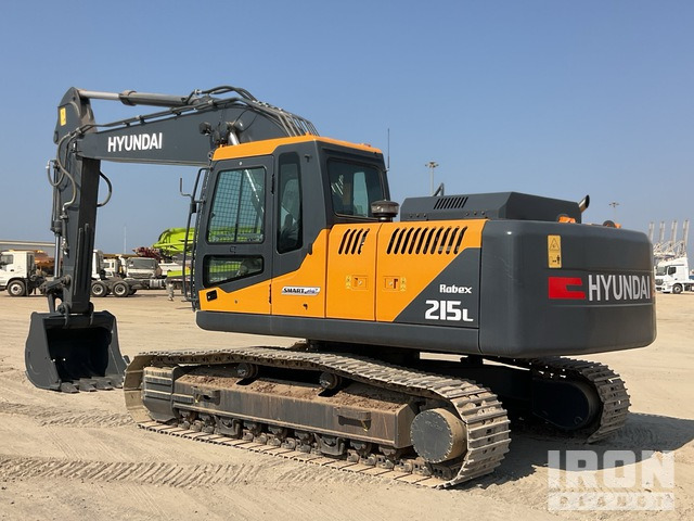 Hyundai R215L Tracked Excavator - Pelle sur chenille: photos 3 Hyundai R215L Tracked Excavator - Pelle sur chenille: photos 3