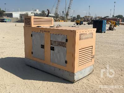 MAHINDRA MM3020SIT 30 kVA Skid-Mounted - Groupe électrogène: photos 2 MAHINDRA MM3020SIT 30 kVA Skid-Mounted - Groupe électrogène: photos 2
