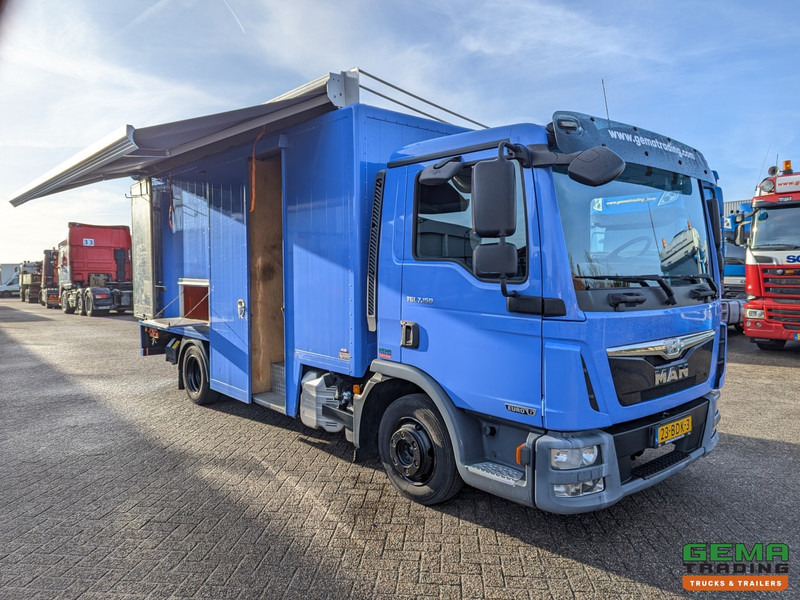 MAN TGL 7.150 4x2 Dagcabine Euro6 - Camper/Kart/Motor/ Mobiele Werkplaats - Laadklep 750KG - Zonnepaneel - Camion: photos 3 MAN TGL 7.150 4x2 Dagcabine Euro6 - Camper/Kart/Motor/ Mobiele Werkplaats - Laadklep 750KG - Zonnepaneel - Camion: photos 3
