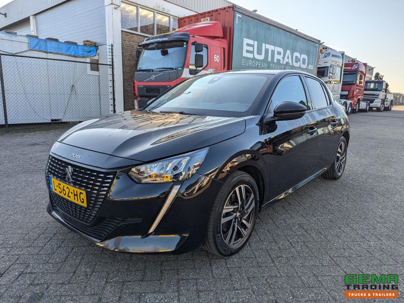 Peugeot 208 1.2 PureTech Active Pack - 67000km - Handgeschakeld - Navi - LMV - Carplay - 05/2026APK - Voiture à hayon: photos 1 Peugeot 208 1.2 PureTech Active Pack - 67000km - Handgeschakeld - Navi - LMV - Carplay - 05/2026APK - Voiture à hayon: photos 1