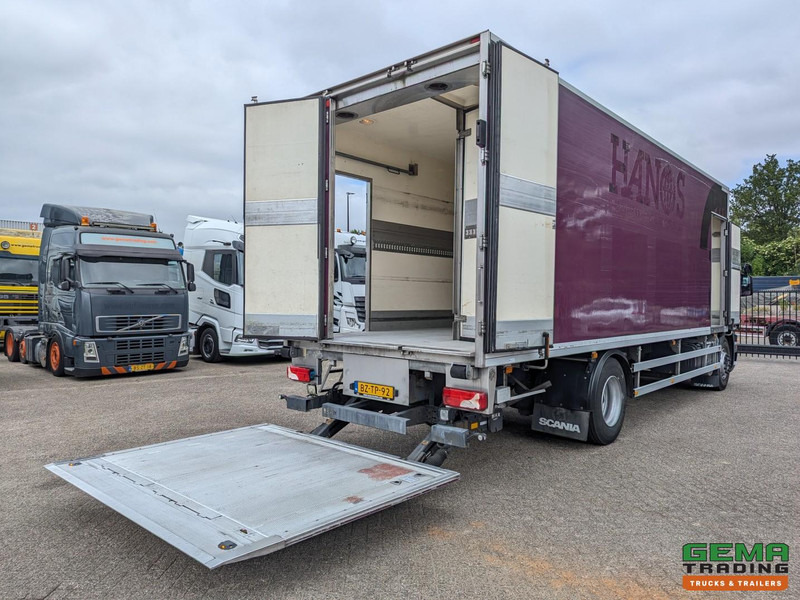 Scania P230 4x2 Dagcab Euro5 - Koel-VriesBak 8.4m + Carrier Supra 950MT + Laadklep 2000kg - Camion frigorifique: photos 3 Scania P230 4x2 Dagcab Euro5 - Koel-VriesBak 8.4m + Carrier Supra 950MT + Laadklep 2000kg - Camion frigorifique: photos 3