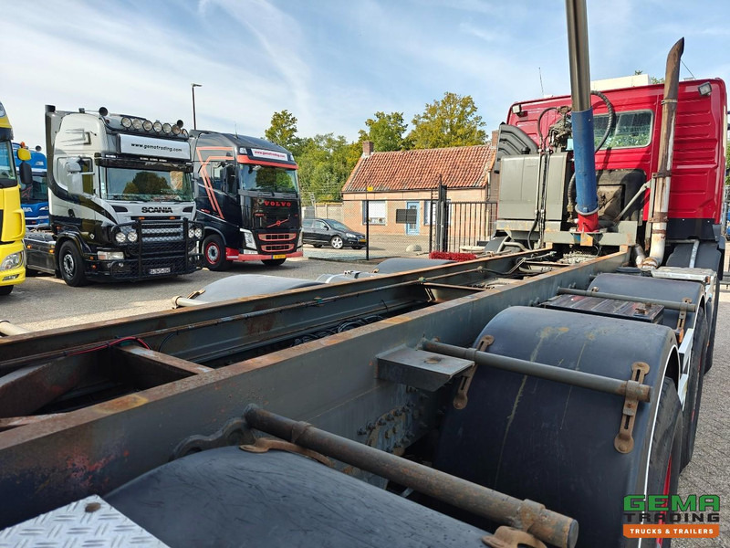 Terberg FM2000-T 8x8/6 Dagcab Euro5 - Kipper 20m³ - Milieu Kleppen - NaafReductie- LuchtGeveerd - 07/2026 APK - Camion benne: photos 5 Terberg FM2000-T 8x8/6 Dagcab Euro5 - Kipper 20m³ - Milieu Kleppen - NaafReductie- LuchtGeveerd - 07/2026 APK - Camion benne: photos 5