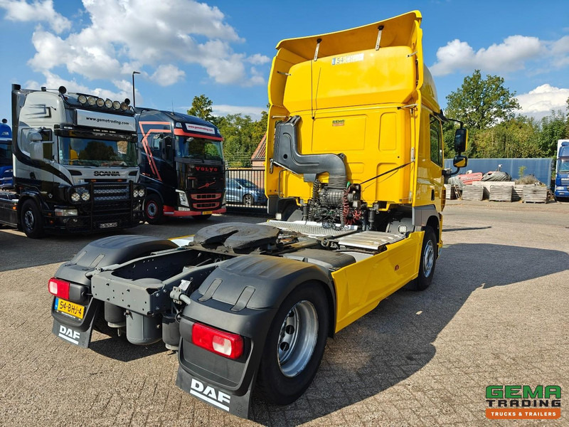 DAF CF 400 FT 4x2 Spacecab Euro6A - Side Skirts - SMARTTacho V2 - Tracteur routier: photos 3 DAF CF 400 FT 4x2 Spacecab Euro6A - Side Skirts - SMARTTacho V2 - Tracteur routier: photos 3
