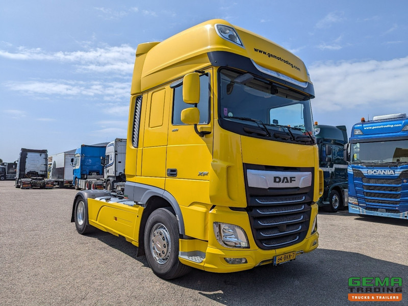 DAF XF 450 FT 4x2 SuperSpaceCab Euro6C - Retarder - Standairco - Dubbele Tanks - SMARTtachoV2 - Tracteur routier: photos 2 DAF XF 450 FT 4x2 SuperSpaceCab Euro6C - Retarder - Standairco - Dubbele Tanks - SMARTtachoV2 - Tracteur routier: photos 2