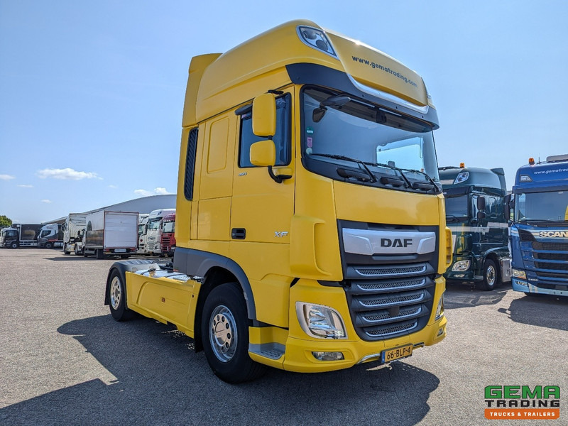 DAF XF 450 FT 4x2 SuperSpaceCab Euro6C - Retarder - Standairco - Dubbele Tanks - SMARTtachoV2 - Tracteur routier: photos 2 DAF XF 450 FT 4x2 SuperSpaceCab Euro6C - Retarder - Standairco - Dubbele Tanks - SMARTtachoV2 - Tracteur routier: photos 2
