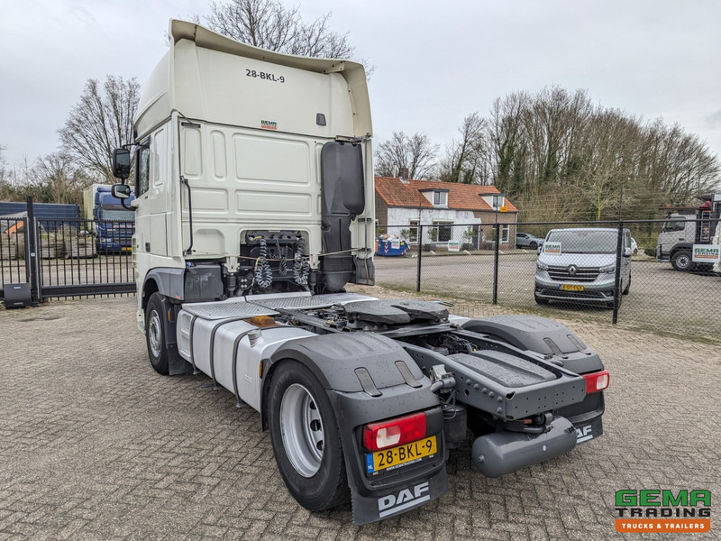 DAF XF 480 FT 4x2 Superspacecab Euro6 - PTO Prep - Dubbele Tanks - Climate Control - Tracteur routier: photos 4 DAF XF 480 FT 4x2 Superspacecab Euro6 - PTO Prep - Dubbele Tanks - Climate Control - Tracteur routier: photos 4