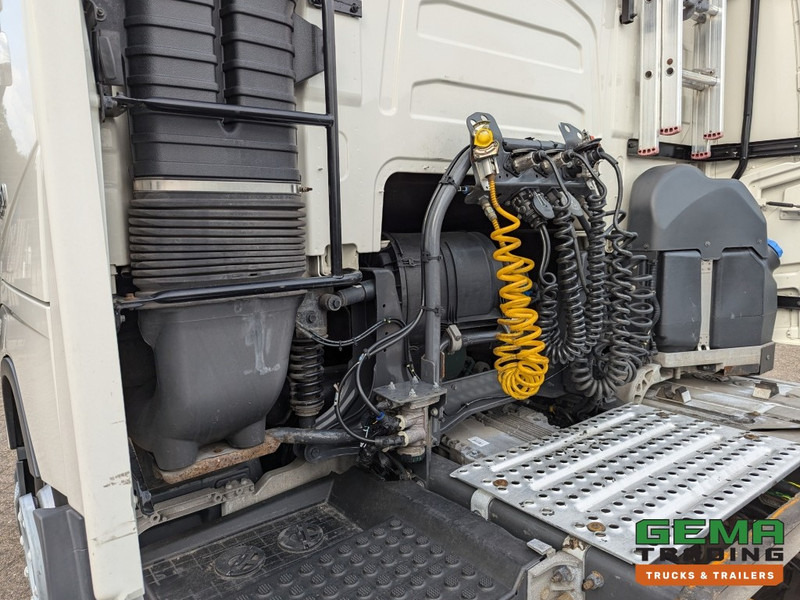 Tracteur routier Volvo FH420 4x2 Euro6 FH420 4x2 Globetrotter Euro6 - XLOW / Mega - VEB+ - Double Tanks - Air Suspension (T1539): photos 16
