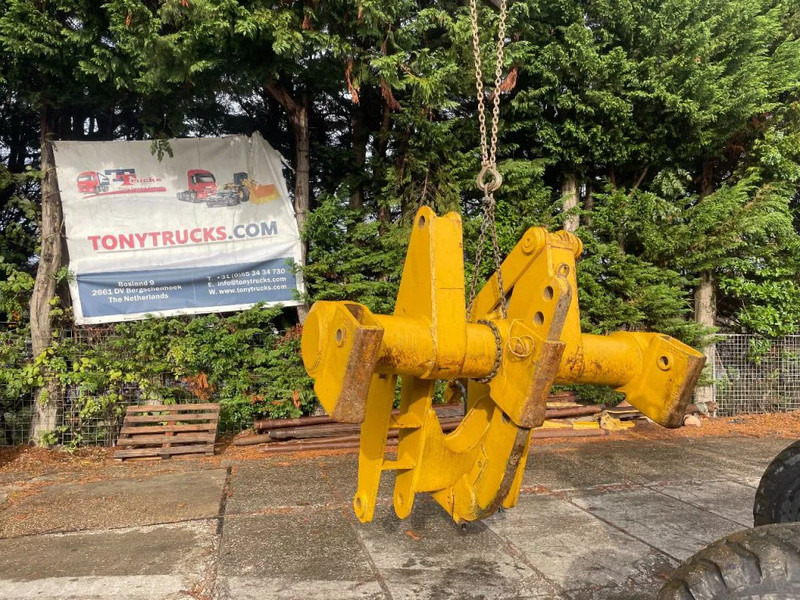 Caterpillar Ripper compatible with D7R and D7H Ripper compatible with D7R and D7H - Ripper pour Engins de chantier: photos 1 Caterpillar Ripper compatible with D7R and D7H Ripper compatible with D7R and D7H - Ripper pour Engins de chantier: photos 1