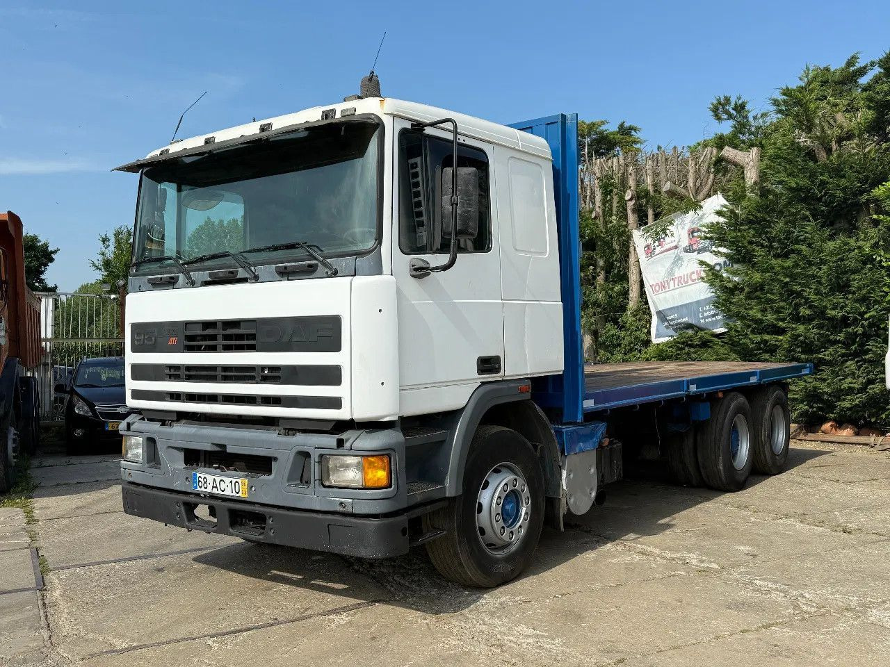 DAF 95.360 ATI 6X2 Chassis ZF Manual Gearbox - Camion plateau: photos 2 DAF 95.360 ATI 6X2 Chassis ZF Manual Gearbox - Camion plateau: photos 2