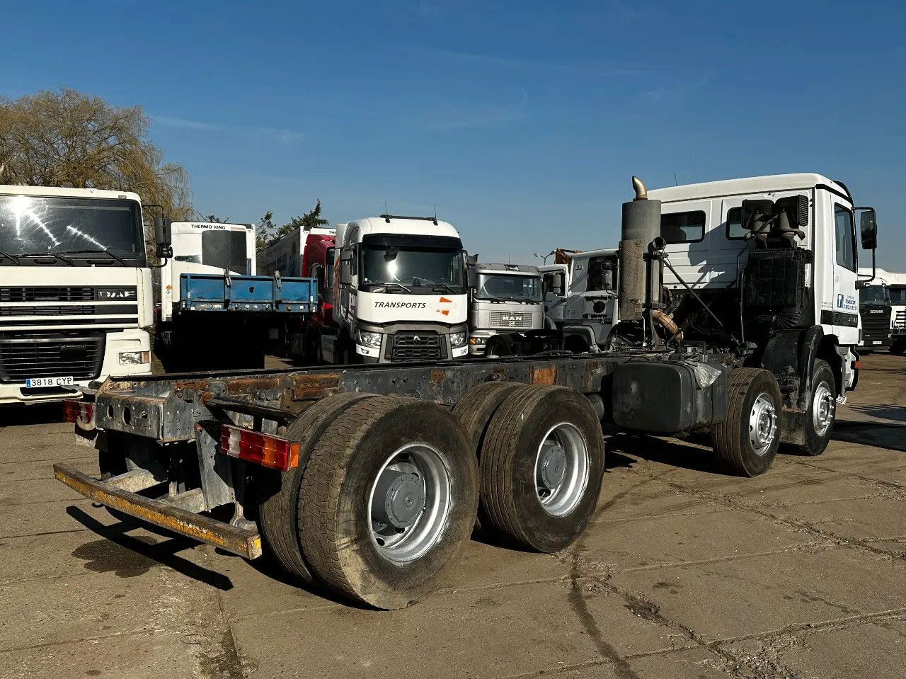 Mercedes-Benz Actros 4140 V6 8X4 Chassis Spring/Spring Big Axl - Châssis cabine: photos 4 Mercedes-Benz Actros 4140 V6 8X4 Chassis Spring/Spring Big Axl - Châssis cabine: photos 4