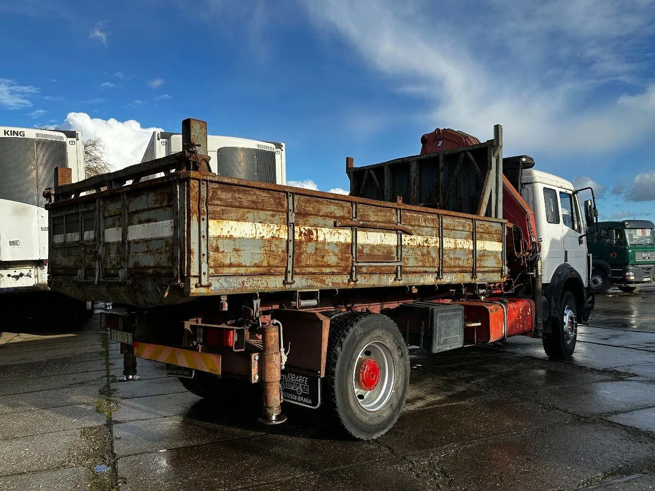Mercedes-Benz SK 1935 V8 4X2 Tipper Spring/Spring AMCO V825 9T Mercedes-Benz SK 1935 V8 4X2 Tipper Spring/Spring AMCO V825 9T - Camion benne, Camion grue: photos 4 Mercedes-Benz SK 1935 V8 4X2 Tipper Spring/Spring AMCO V825 9T Mercedes-Benz SK 1935 V8 4X2 Tipper Spring/Spring AMCO V825 9T - Camion benne, Camion grue: photos 4