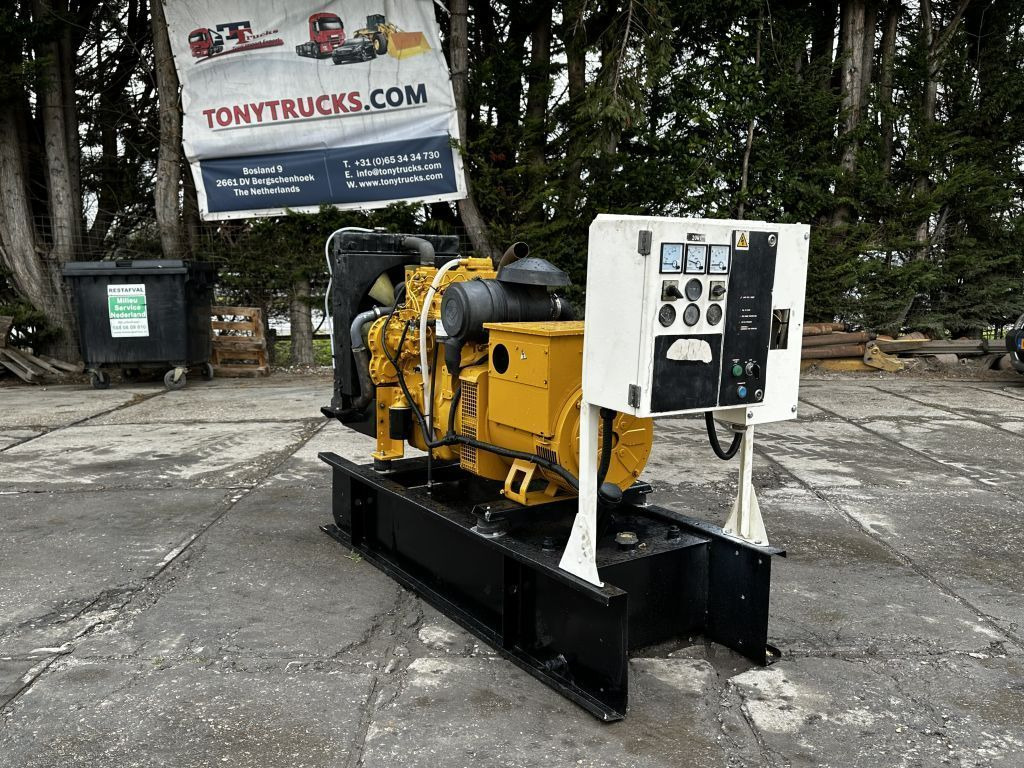 Olympian 60KVA Generator 3 Phase Olympian 60KVA Generator 3 Phase - Groupe électrogène: photos 1 Olympian 60KVA Generator 3 Phase Olympian 60KVA Generator 3 Phase - Groupe électrogène: photos 1