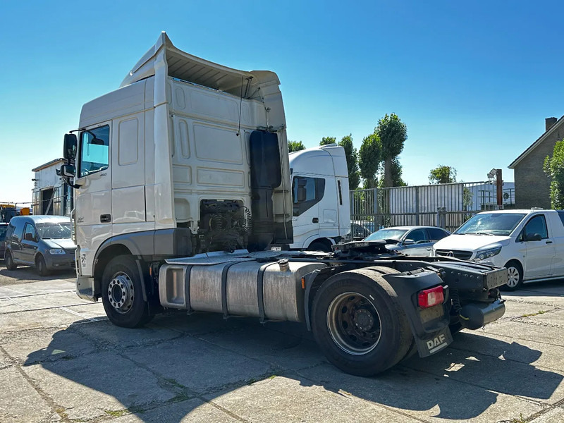DAF XF 460 4X2 Tractor-unit Spring/Air Retarder ACC Euro6 - Tracteur routier: photos 3 DAF XF 460 4X2 Tractor-unit Spring/Air Retarder ACC Euro6 - Tracteur routier: photos 3
