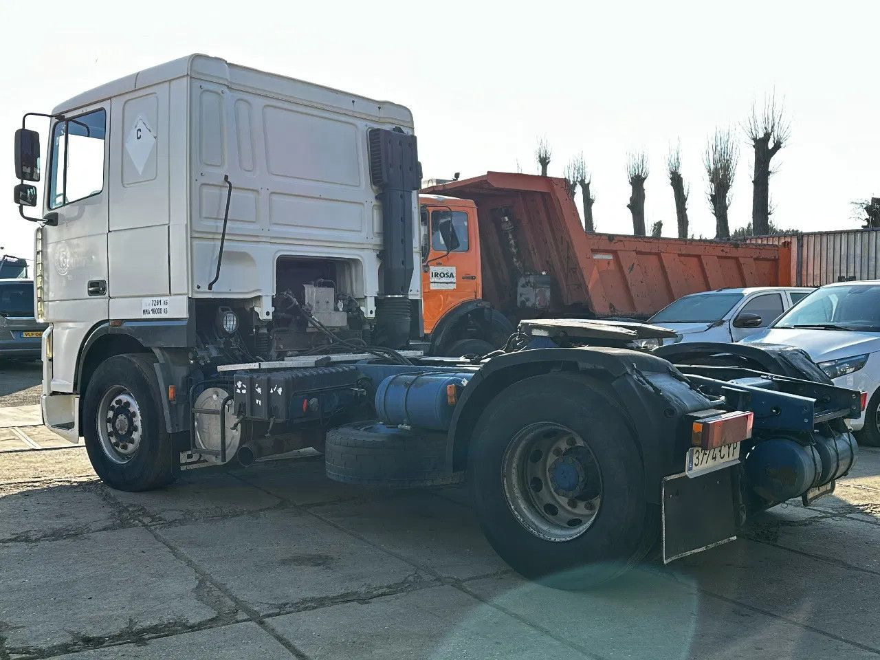 DAF XF 95.380 4X2 Tractor-unit Spring/Air ZF Manual DAF XF 95.380 4X2 Tractor-unit Spring/Air ZF Manual - Tracteur routier: photos 3 DAF XF 95.380 4X2 Tractor-unit Spring/Air ZF Manual DAF XF 95.380 4X2 Tractor-unit Spring/Air ZF Manual - Tracteur routier: photos 3
