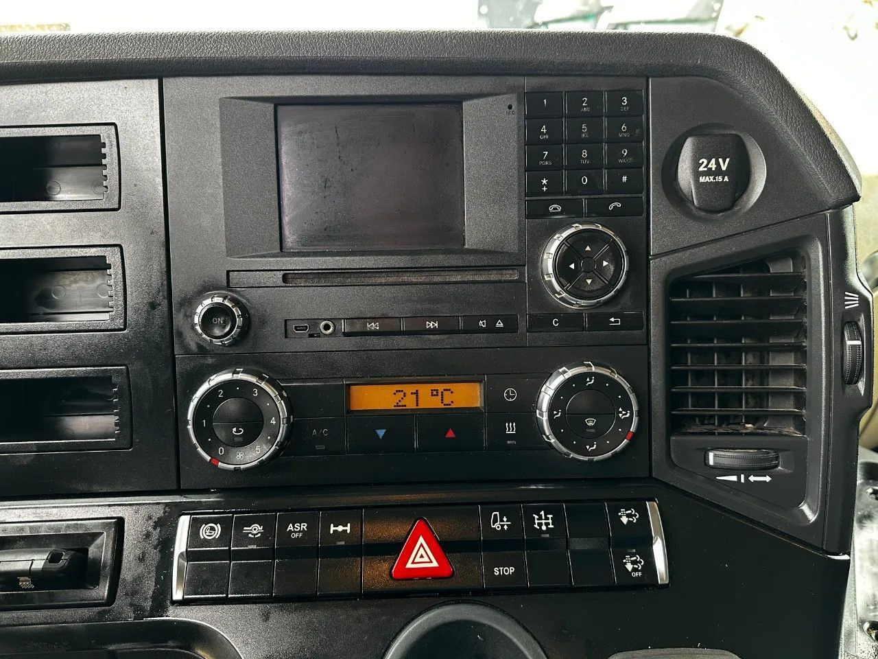 Tracteur routier Mercedes-Benz Actros 1851 4X2 Tractor-unit Spring/Air Retarder: photos 19