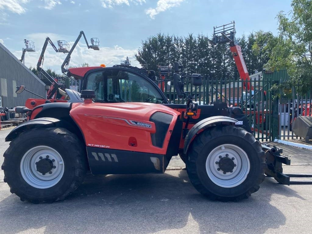 Manitou MLT 741 - Chariot télescopique: photos 5 Manitou MLT 741 - Chariot télescopique: photos 5