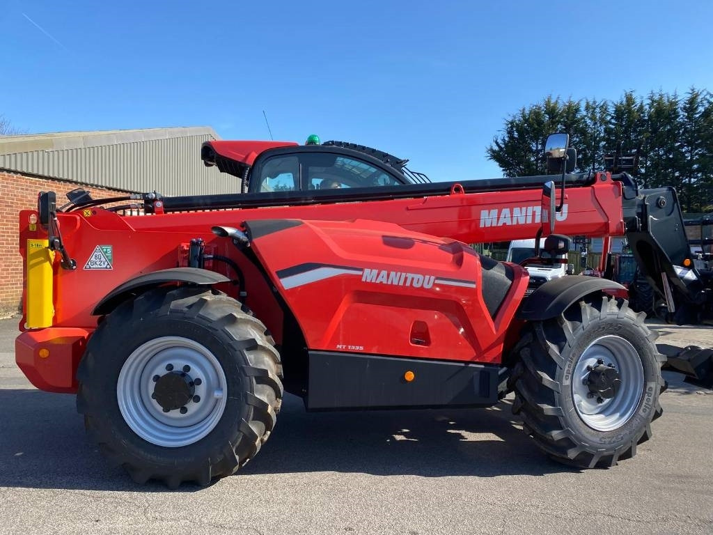 Manitou MT 1335 - Chariot télescopique: photos 1 Manitou MT 1335 - Chariot télescopique: photos 1