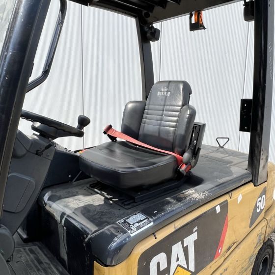 Caterpillar EP50 - Chariot élévateur électrique: photos 2 Caterpillar EP50 - Chariot élévateur électrique: photos 2