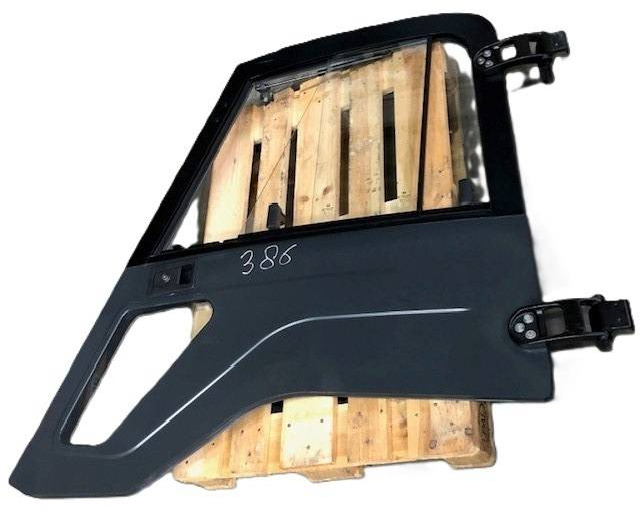 Door left for Linde. Series 386, P-L - Portière et pièces pour Matériel de manutention: photos 1 Door left for Linde. Series 386, P-L - Portière et pièces pour Matériel de manutention: photos 1