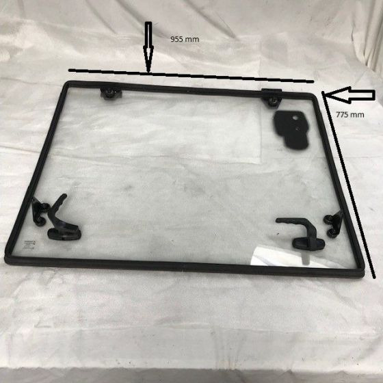 Front window for Komatsu series 4024 - Fenêtre et pièces pour Matériel de manutention: photos 1 Front window for Komatsu series 4024 - Fenêtre et pièces pour Matériel de manutention: photos 1