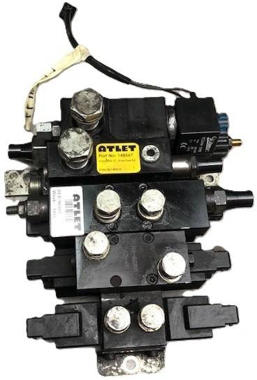 Hydraulic control valve for Unicarriers - Valve hydraulique pour Matériel de manutention: photos 1 Hydraulic control valve for Unicarriers - Valve hydraulique pour Matériel de manutention: photos 1