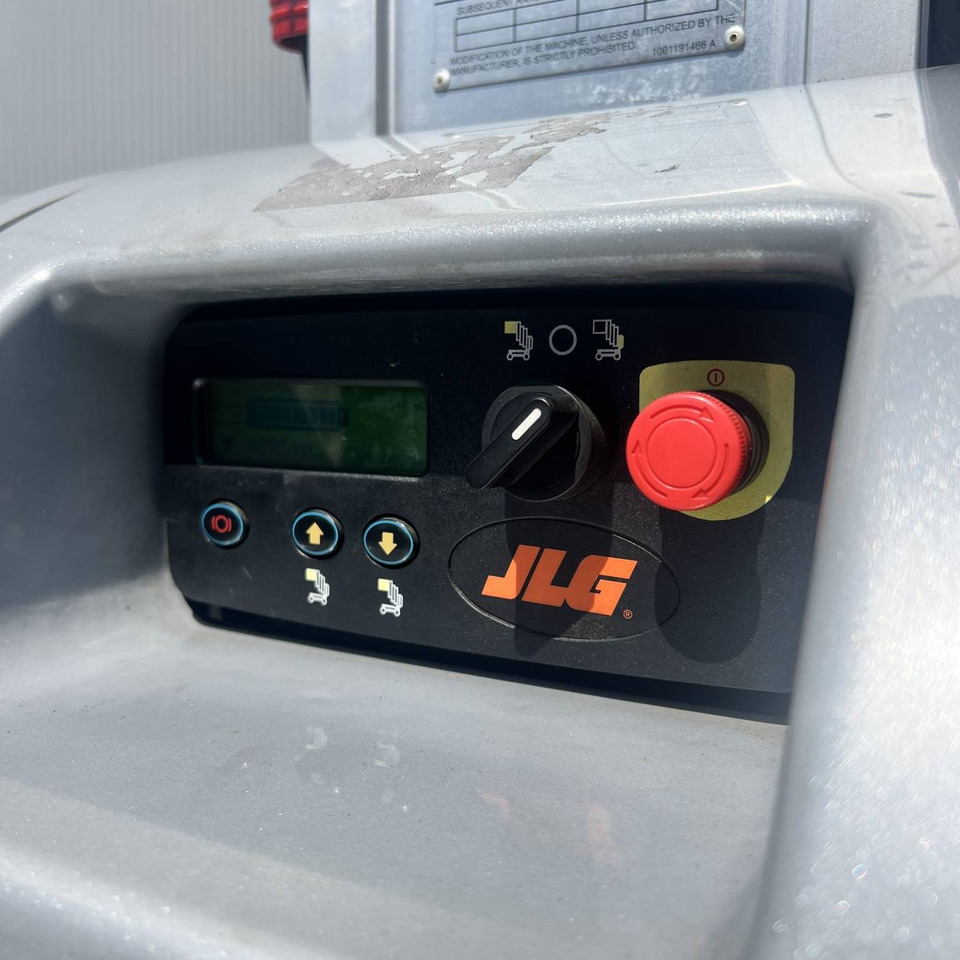 Nacelle à mât vertical JLG 20MVL: photos 14