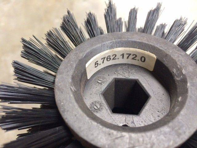 Kärcher Brush Roller, black - Brosse pour Machine de nettoyage: photos 3 Kärcher Brush Roller, black - Brosse pour Machine de nettoyage: photos 3