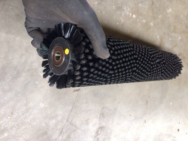 Kärcher Brush Roller, black - Brosse pour Machine de nettoyage: photos 3 Kärcher Brush Roller, black - Brosse pour Machine de nettoyage: photos 3