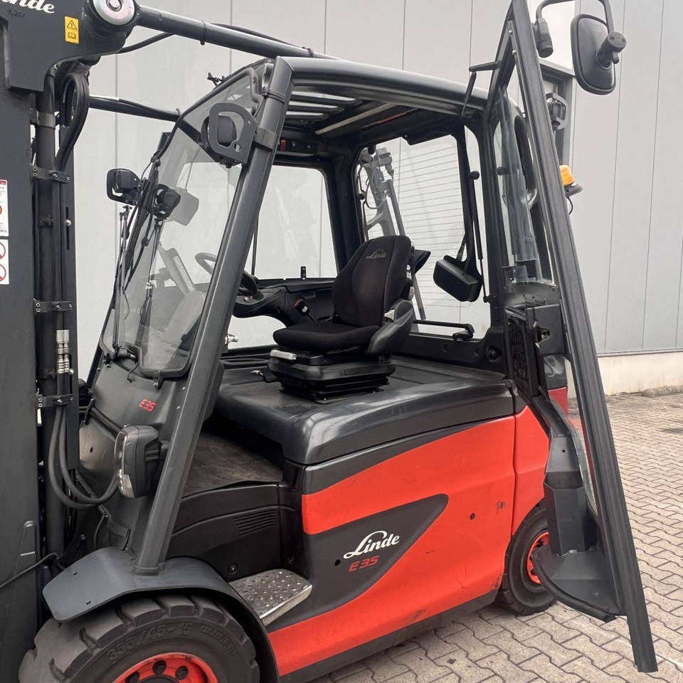 Linde E35/600H (388) - Chariot élévateur électrique: photos 4 Linde E35/600H (388) - Chariot élévateur électrique: photos 4