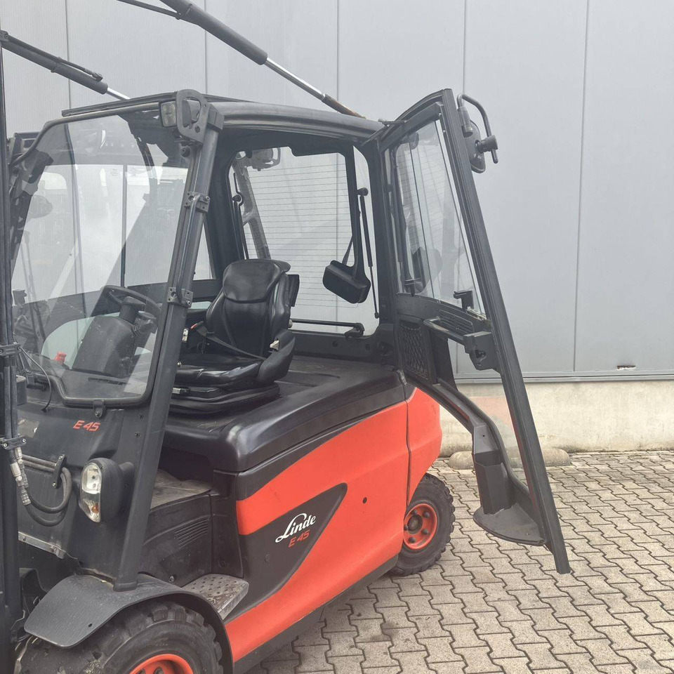 Linde E45/600HL (388) - Chariot élévateur électrique: photos 3 Linde E45/600HL (388) - Chariot élévateur électrique: photos 3