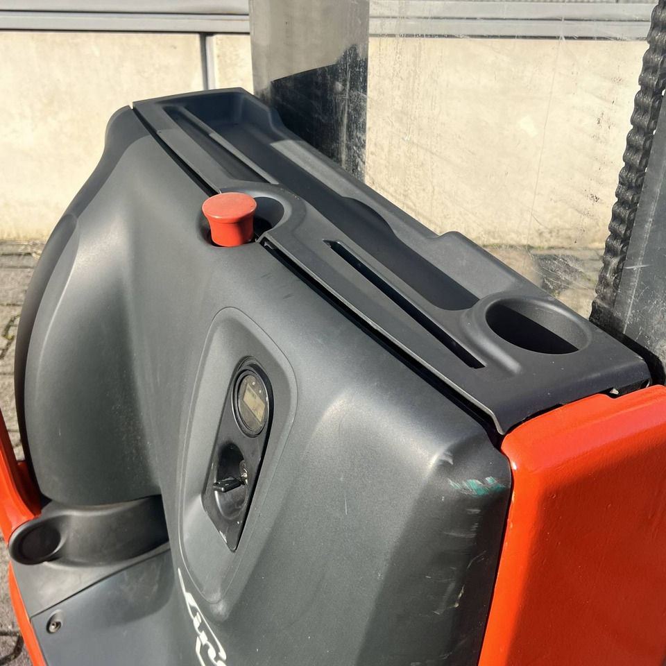 Linde L10 (1172) - Gerbeur: photos 4 Linde L10 (1172) - Gerbeur: photos 4