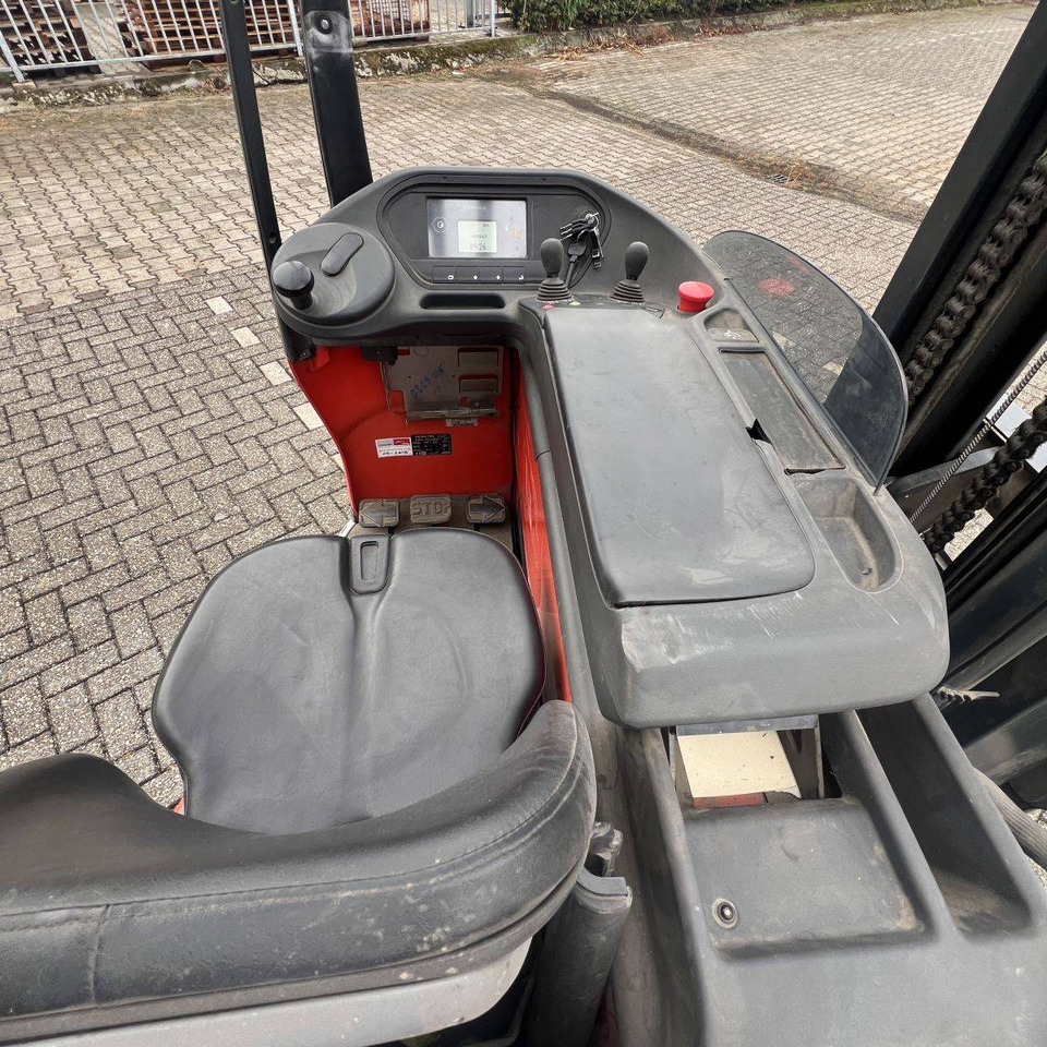 Linde R14 HD (1120) - Chariot à mât rétractable: photos 5 Linde R14 HD (1120) - Chariot à mât rétractable: photos 5