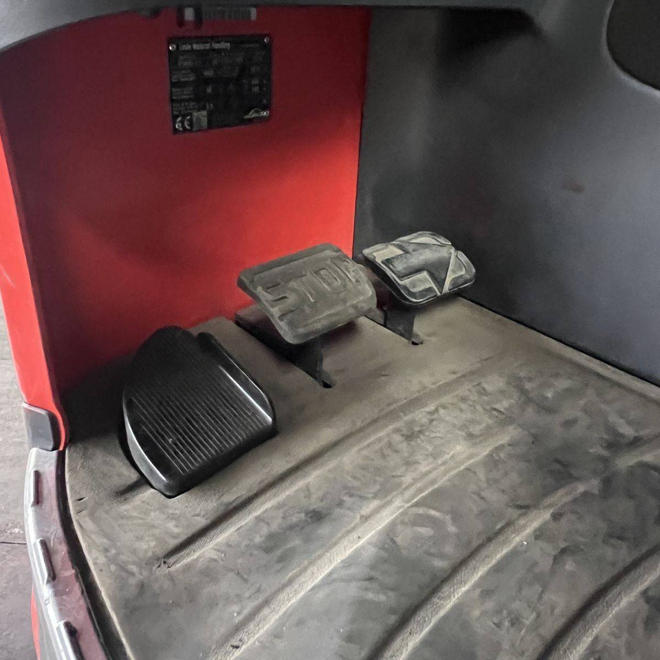 Chariot à mât rétractable Linde R14HD (1120): photos 11