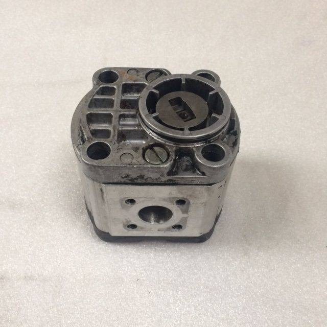 Steering pump for Still - Pompe de support pour Matériel de manutention: photos 3 Steering pump for Still - Pompe de support pour Matériel de manutention: photos 3