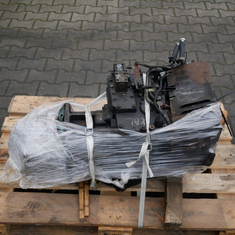 Transmission for Nissan D02 - Transmission pour Matériel de manutention: photos 1 Transmission for Nissan D02 - Transmission pour Matériel de manutention: photos 1