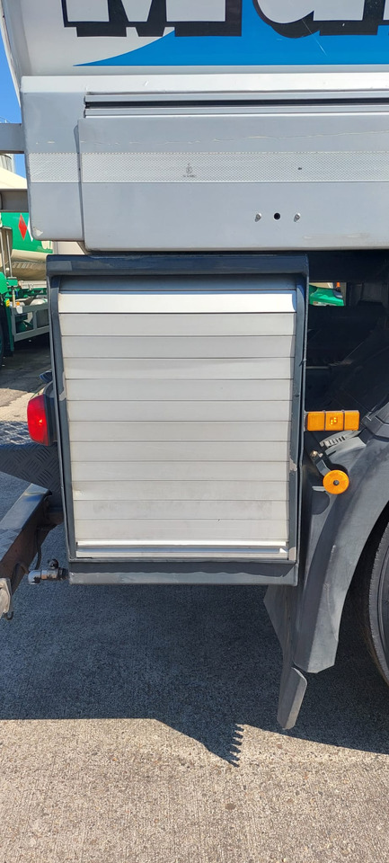 MERCEDES Antos - Camion citerne: photos 4 MERCEDES Antos - Camion citerne: photos 4