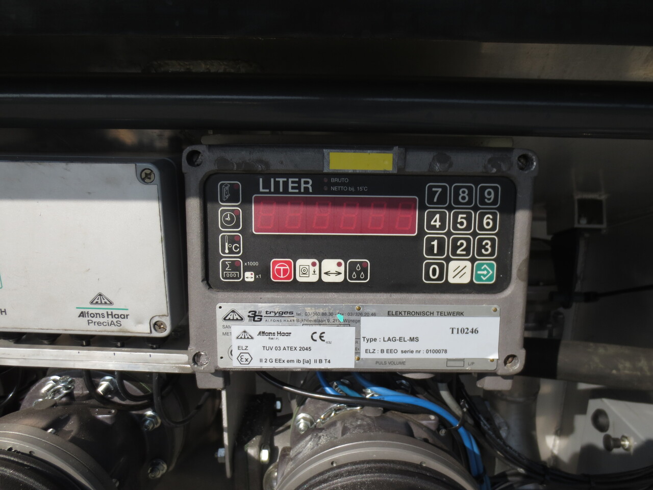 SCANIA G370 - Camion citerne: photos 2 SCANIA G370 - Camion citerne: photos 2