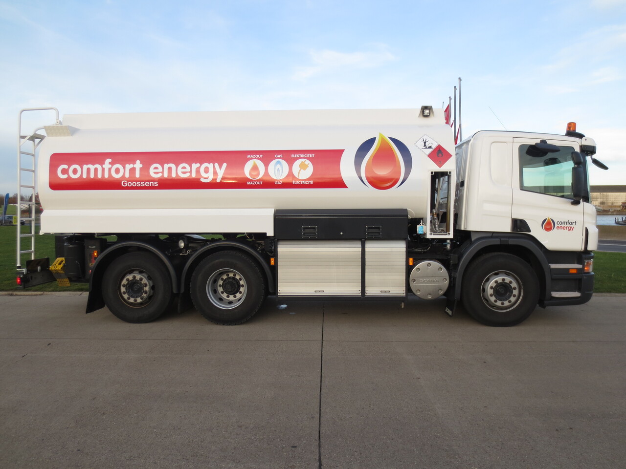 Camion citerne Scania P310: photos 7 Camion citerne Scania P310: photos 7